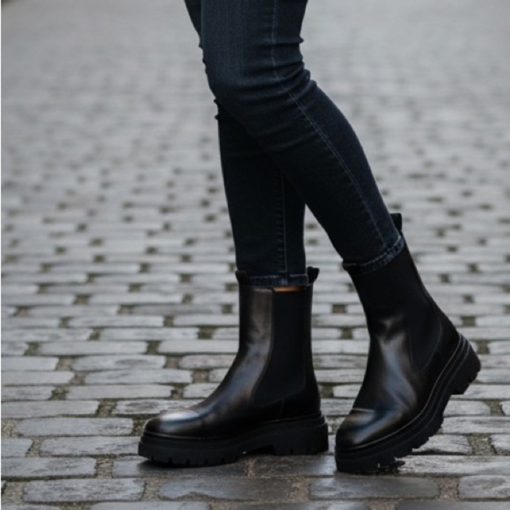 Zara Leather Lug Chunky Heel Black Boots Size 40